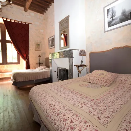 Castle 12th Century With Private Pool Close To Agen Saint-Caprais-de-Lerm